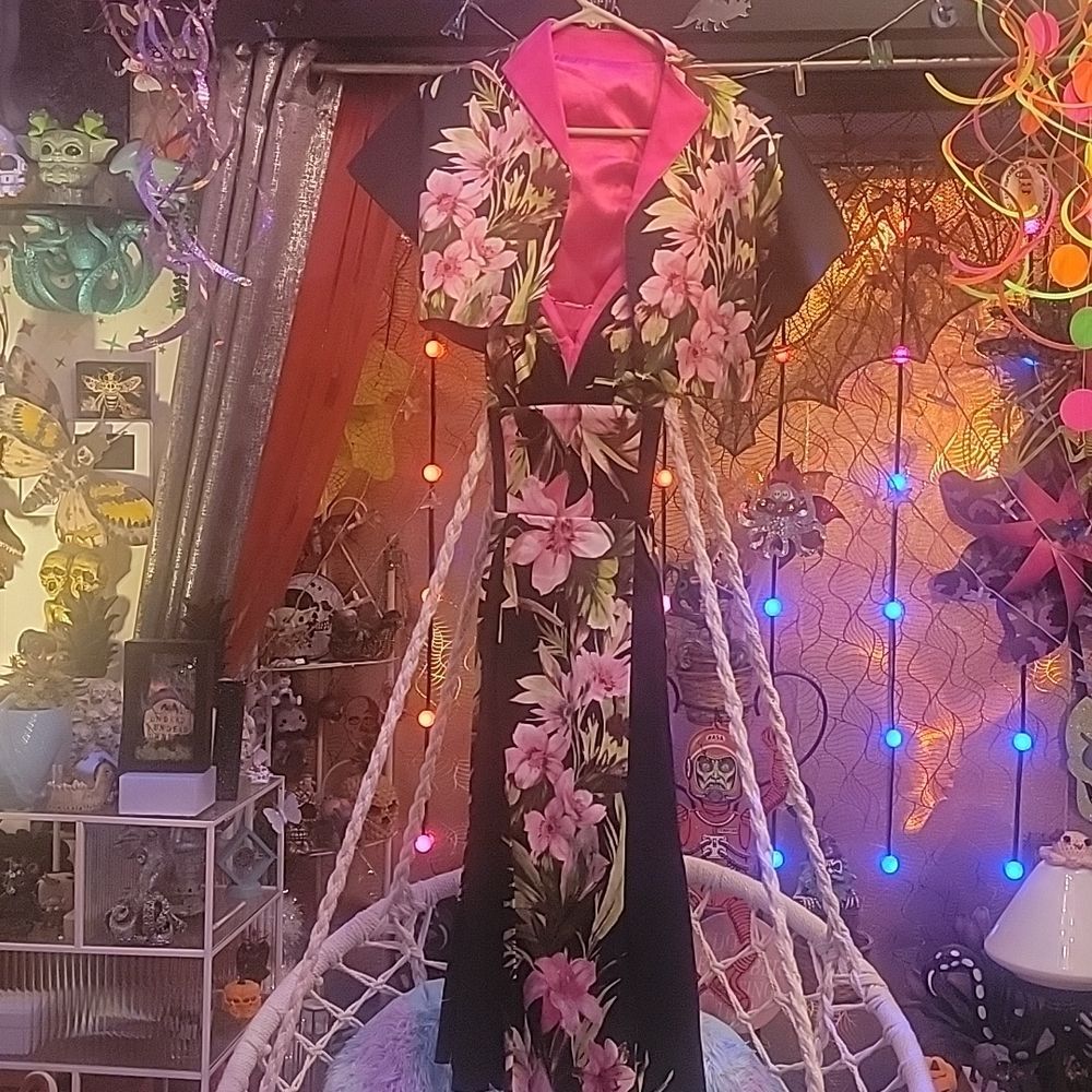 PUG Laura Byrnes Pele tropical dress with bolero NWT